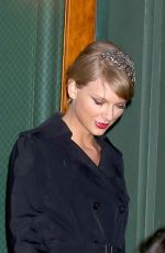 TAYLOR SWIFT and Her Brother Austin Night Out in New York 2212