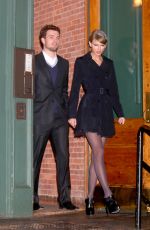 TAYLOR SWIFT and Her Brother Austin Night Out in New York 2212