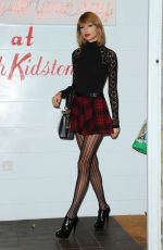 TAYLOR SWIFT at Cath Kidston in London