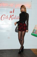 TAYLOR SWIFT at Cath Kidston in London