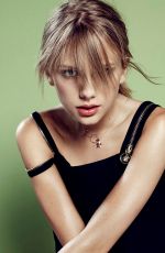 TAYLOR SWIFT - Harper