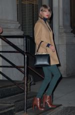 TAYLOR SWIFT Leaves Her Apartment in New York 1512