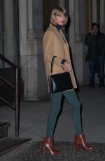 TAYLOR SWIFT Leaves Her Apartment in New York 1512