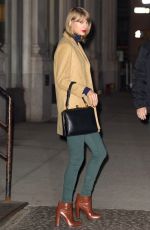 TAYLOR SWIFT Leaves Her Apartment in New York 1512