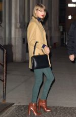 TAYLOR SWIFT Leaves Her Apartment in New York 1512