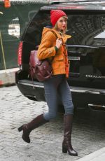 TAYLOR SWIFT Leaves Her Appartment in New York 0812