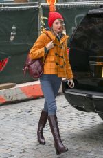 TAYLOR SWIFT Leaves Her Appartment in New York 0812