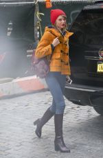 TAYLOR SWIFT Leaves Her Appartment in New York 0812