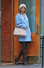 TAYLOR SWIFT Leaves Her New York