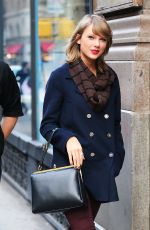 TAYLOR SWIFT Out and About in New York 1812