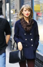 TAYLOR SWIFT Out and About in New York 1812