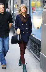 TAYLOR SWIFT Out and About in New York 1812
