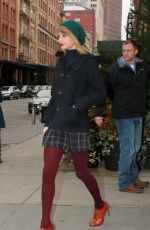 TAYLOR SWIFT Out and About in New York  2212