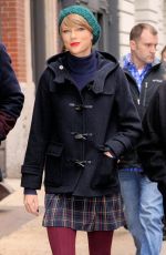 TAYLOR SWIFT Out and About in New York  2212