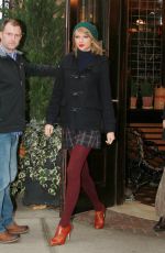TAYLOR SWIFT Out and About in New York  2212