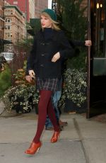 TAYLOR SWIFT Out and About in New York  2212