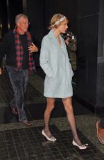 TAYLOR SWIFT Out and About in New Yowk 2412