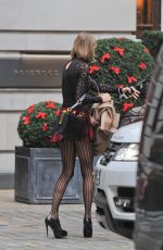 TAYLOR SWIFT Out Shopping at Covent Garden in London