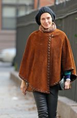 UMA THURMAN Out and About in New York 1812