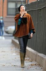 UMA THURMAN Out and About in New York 1812