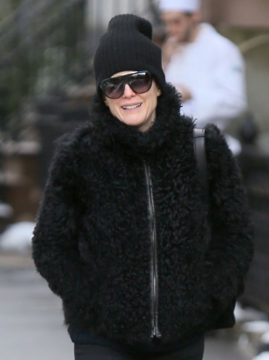 JULIANNE MOORE Out in New York