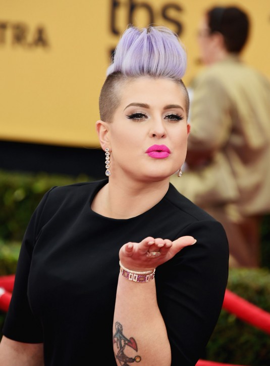 KELLY OSBOURNE at 2015 SAG Awards