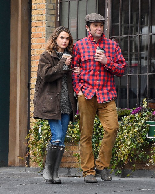 KERI RUSSEL and Matthew Rhys