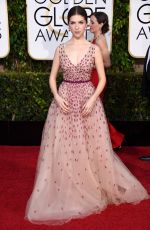 ANNA KENDRICK at 2015 Golden Globe Awards in Beverly Hills