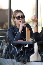 ASHLEY BENSON Out for Lunch at La Boulange in Los Angeles