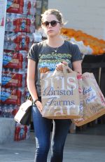 ASHLEY BENSON Shopping at Bristol Farms in Beverly Hills 0801