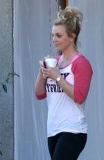 BRITNEY SPEARS Leaves a Dance Studio in Thousand Oaks 1301
