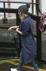 CAROLINE FLACK Leaves a Studios in London