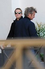 CHARLIZE THERON and Sean Penn at a Cigarette Break