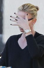 CHARLIZE THERON Shopping Groceries in Los Angeles 0501