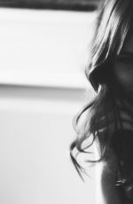 CHRISTA B ALLEN - Hanna Hiller Photoshoot