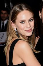 DYLAN PENN Leaves a Golden Globe Party