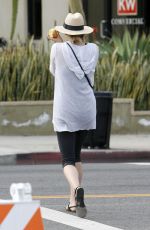 ELIZABETH OLSEN at Farmer
