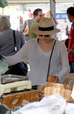 ELIZABETH OLSEN at Farmer