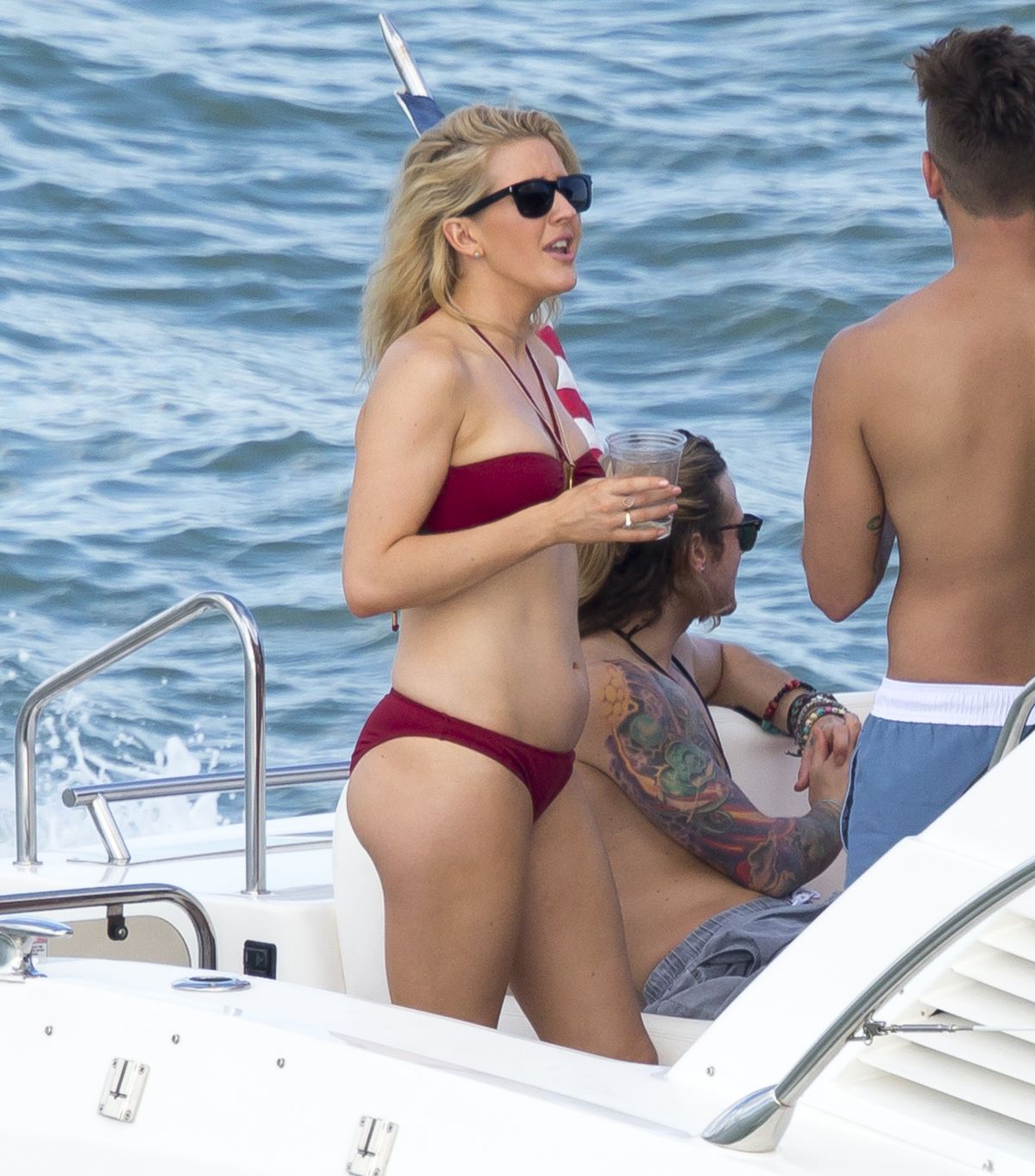 Ellie Goulding In Bikini On A Yacht In Miami Hawtcelebs
