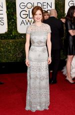 ELLIE KEMPER at 2015 Golden Globe Awards in Beverly Hills