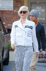 GWEN STEFANI Leaves an Acupuncture Session in Los Angeles