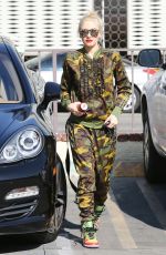 GWEN STEFANI Out and About in Los Angeles 1901