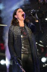 IDINA MENZEL at New Year