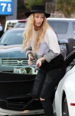 IGGY AZALEA at a Gas Station in Beverly Hills 1601