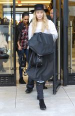 IGGY AZALEA at a Gas Station in Beverly Hills 1601