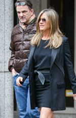JENNIFER ANISTON Out and About in New York 2001