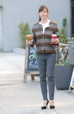 JENNIFER GARNER and Ben Affleck Leaves Starbucks in Los Angeles 0801