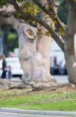JENNIFER GARNER and Ben Affleck Leaves Starbucks in Los Angeles 0801