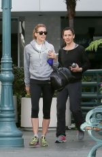 JENNIFER GARNER Out and About in Los Angeles 2801
