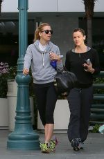 JENNIFER GARNER Out and About in Los Angeles 2801